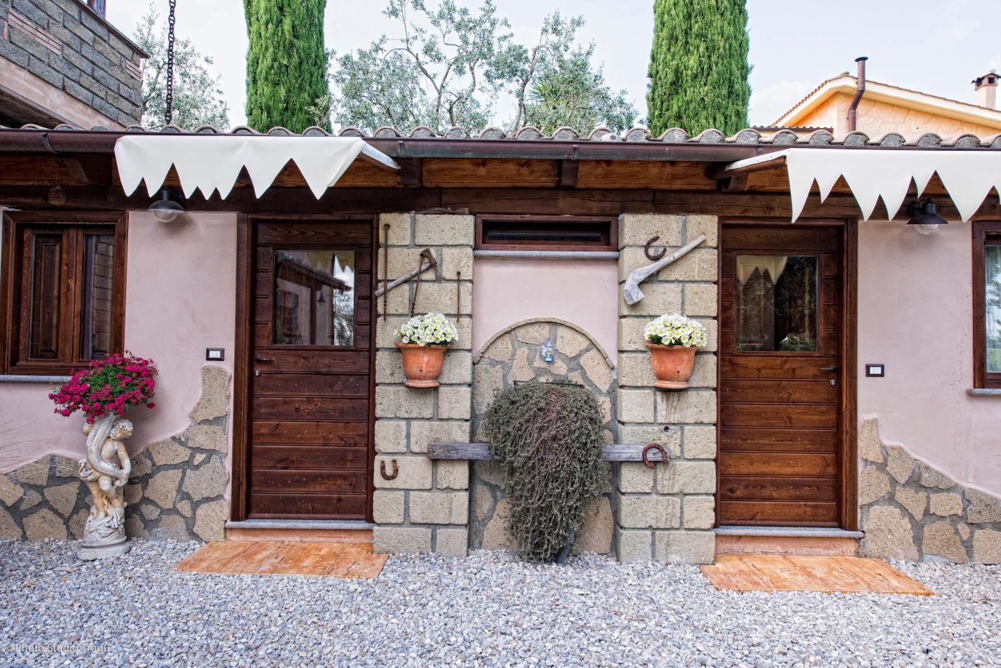 Il Giardino Dei Flintstones B&B Черветере Номер фото