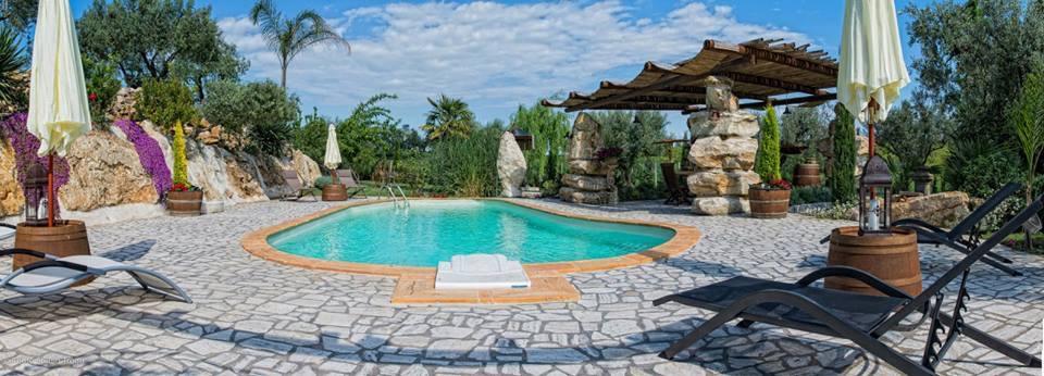 Il Giardino Dei Flintstones B&B Черветере Экстерьер фото