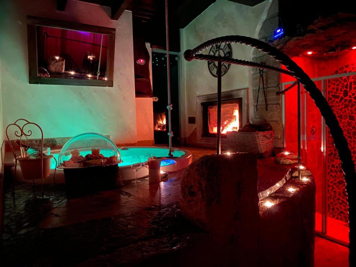 Il Giardino Dei Flintstones B&B Черветере Экстерьер фото
